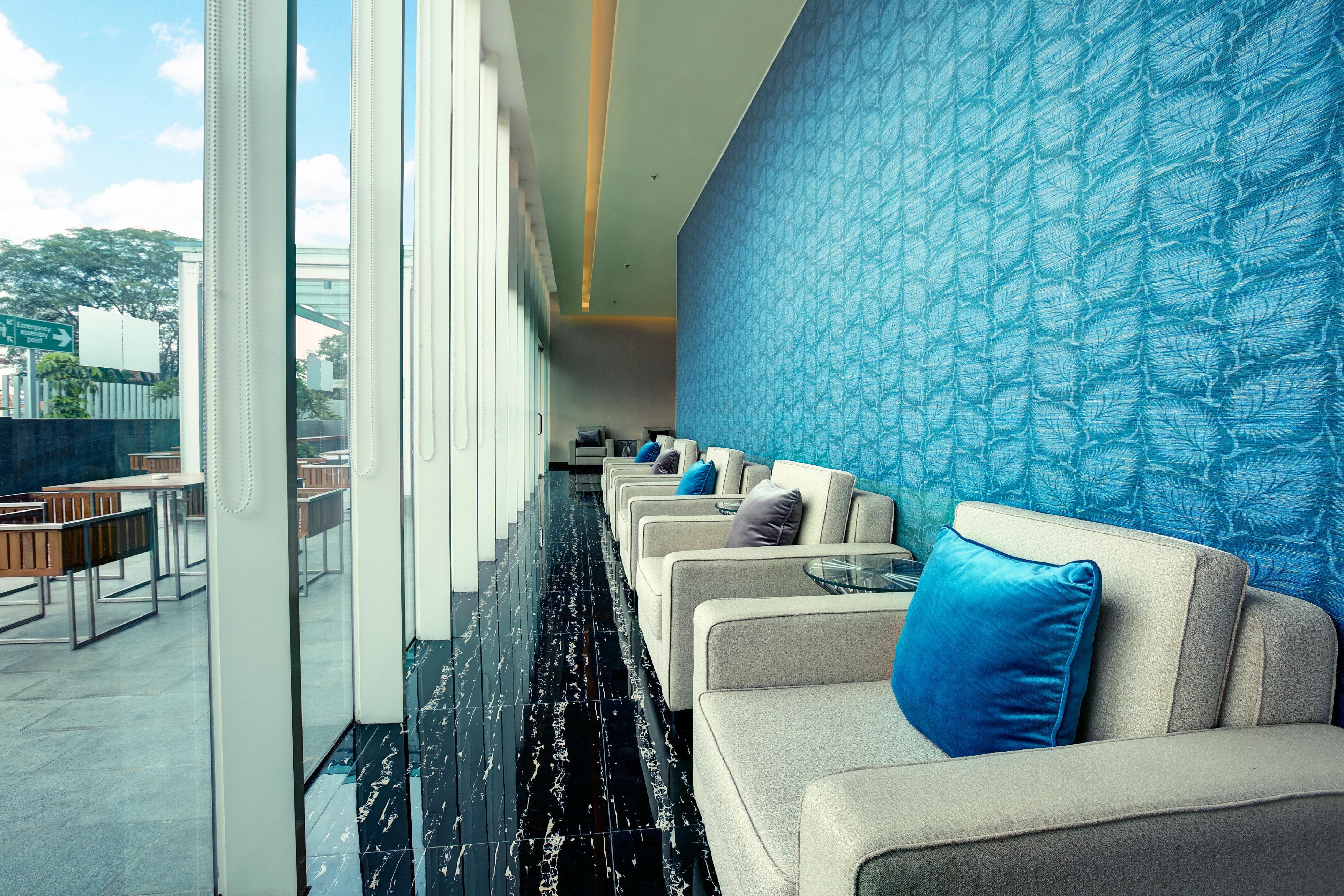 Holiday Inn Express Jakarta International Expo By Ihg Экстерьер фото